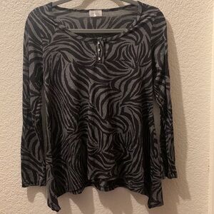 Women’s medium shirt